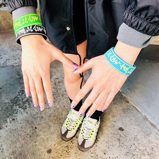 GRAFFITI RUBBER BAND - BAND-MAID Shop