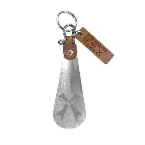 WDBM SHOEHORN KEY HOLDER - BAND-MAID Shop