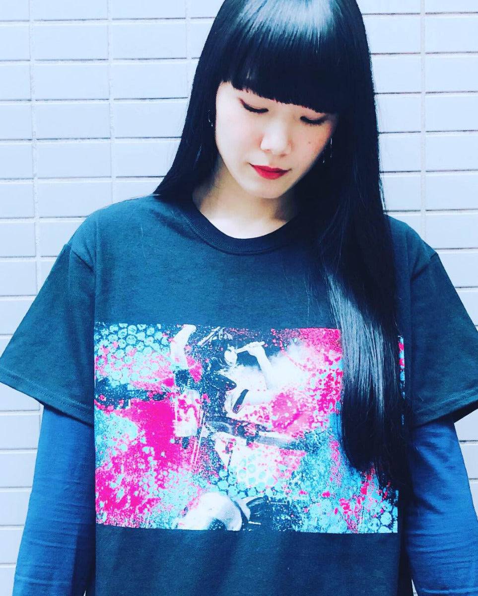 BAND-MAID AKANE T-shirt - BAND-MAID Shop